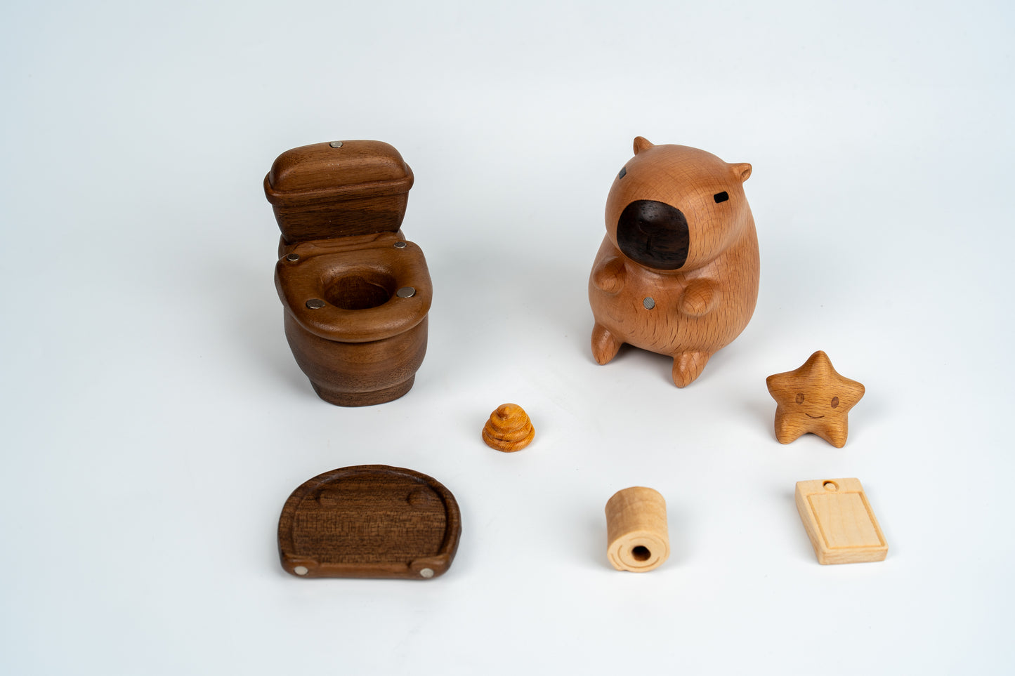 Capibara toilet solid wood carving magnetic suction cute creative decompression toy beech wood iPad home decoration